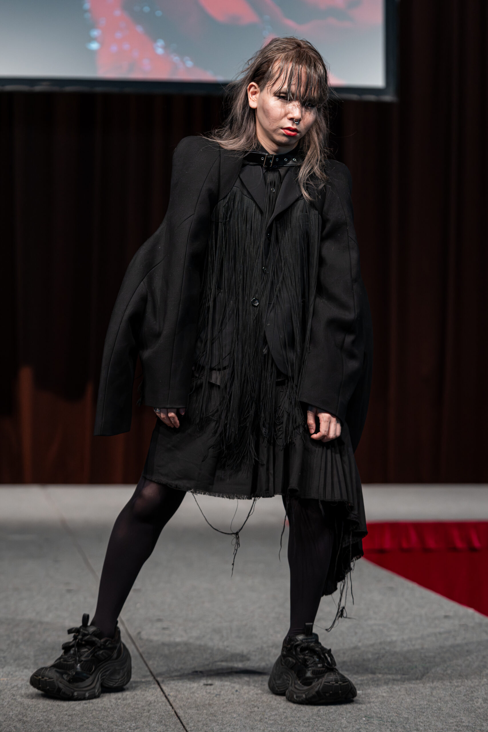 OtC_RUNWAY-033