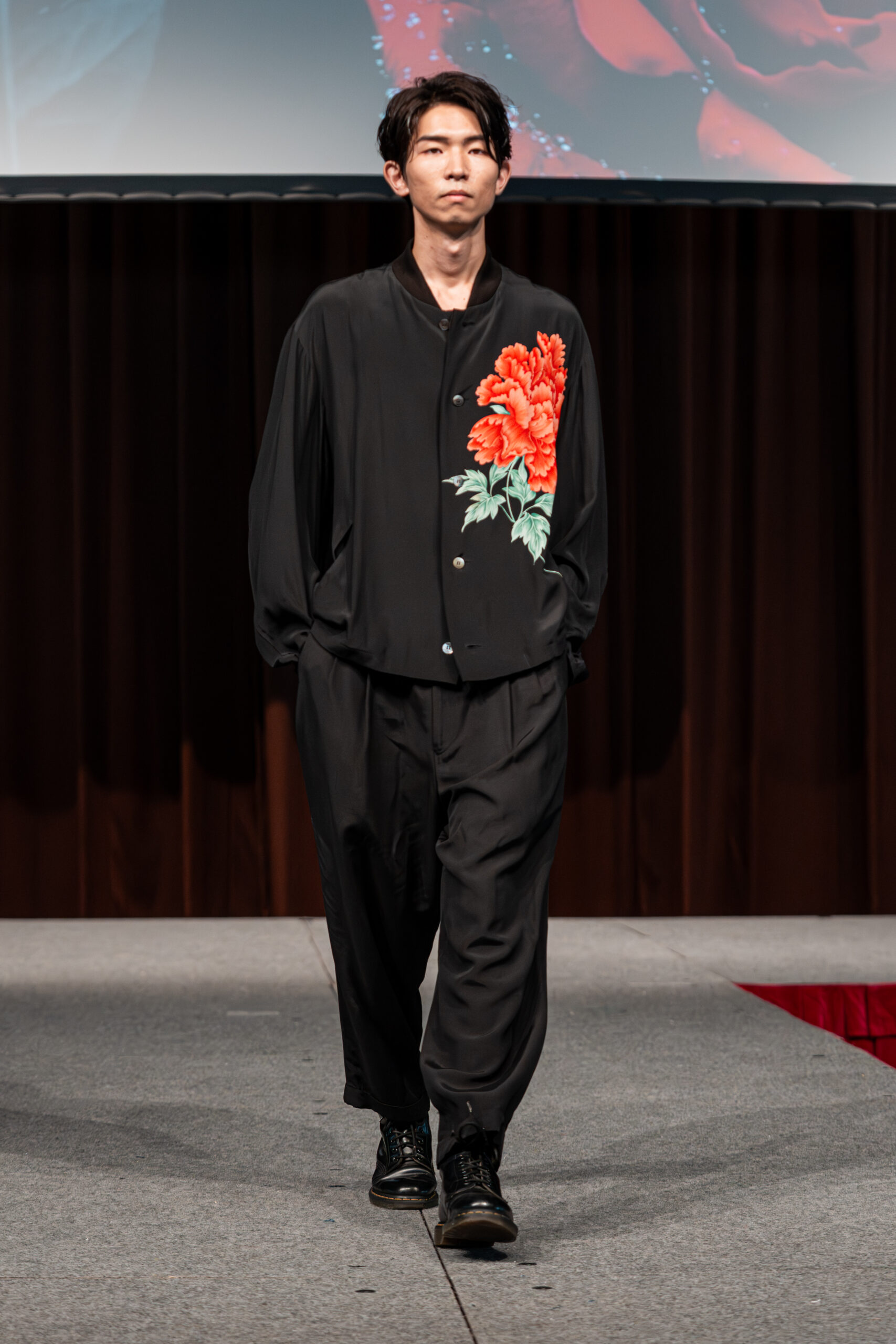 OtC_RUNWAY-072